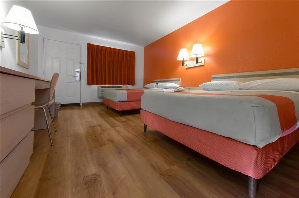 Motel 6 Hayward, Ca- Silicon Valley Gateway Bilik gambar