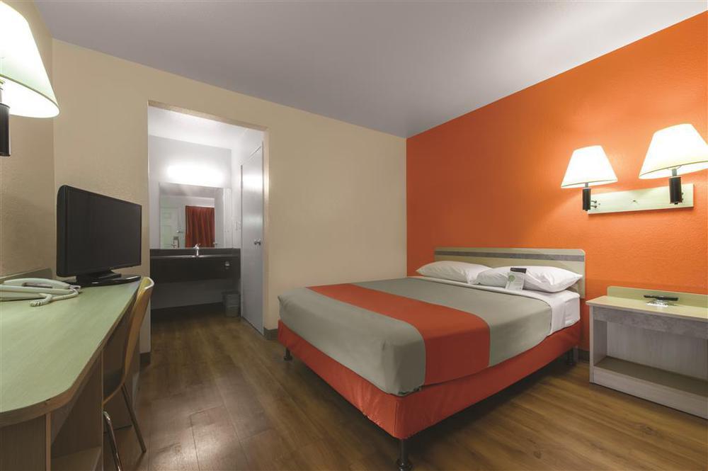 Motel 6 Hayward, Ca- Silicon Valley Gateway Bilik gambar